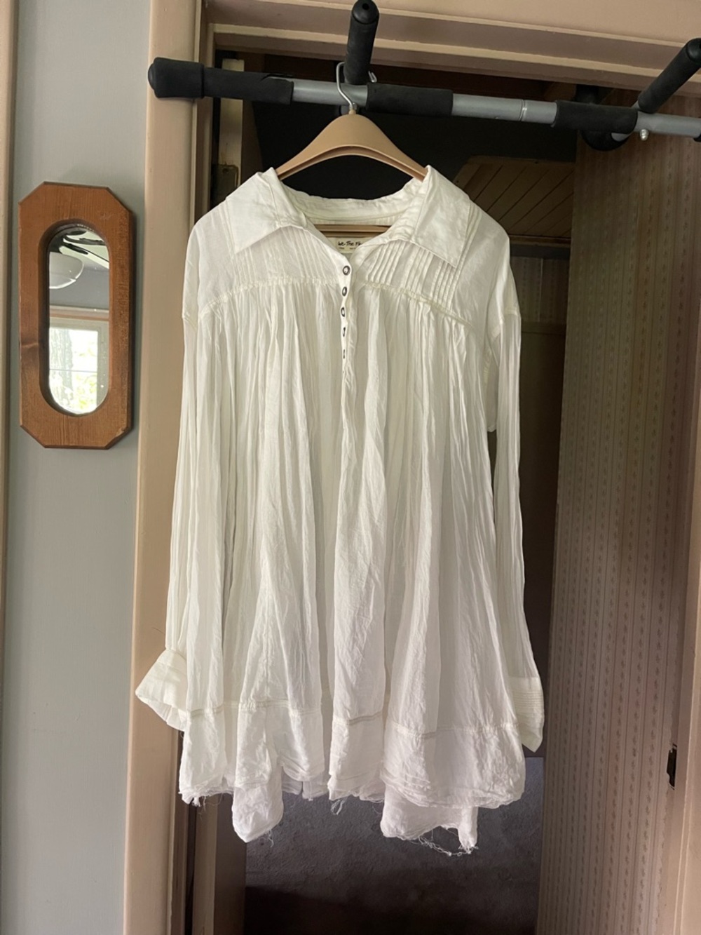 Free People We the Free Billowy cotton Tunic Top Creamy White Large - Picture 3 of 12